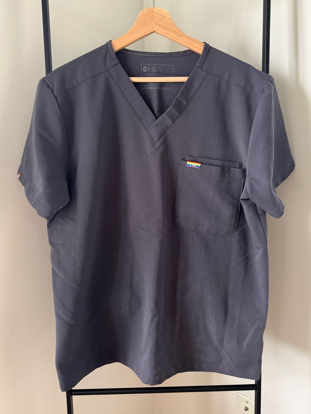 FIGS Pride V-Neck Scrub Top in Charcoal, size M